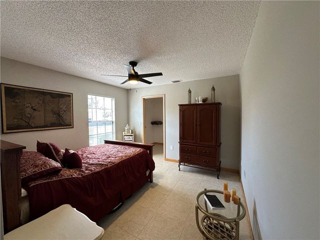 1001 Carnation Drive, Sebastian, FL 32958