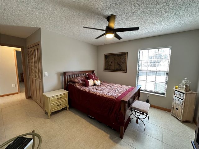 1001 Carnation Drive, Sebastian, FL 32958