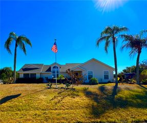 1001 Carnation Drive, Sebastian, FL 32958