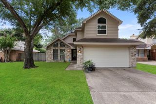 9819 Stableway Drive, Houston, TX 77065
