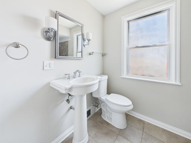 5333 W Quincy Street, Chicago, IL 60644