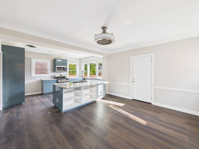 5333 W Quincy Street, Chicago, IL 60644