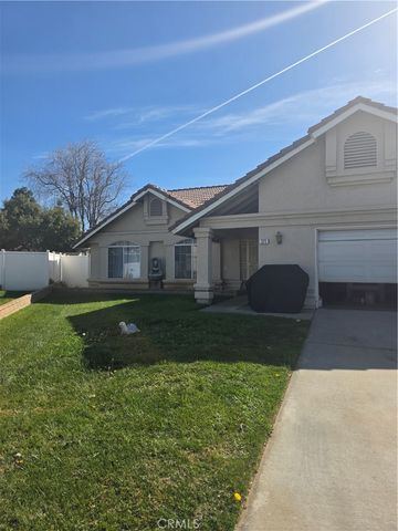 371 Rogers Court, Calimesa, CA 92320