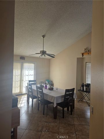 371 Rogers Court, Calimesa, CA 92320