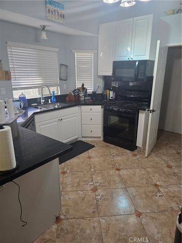 371 Rogers Court, Calimesa, CA 92320