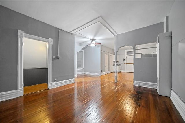 1711 S Laflin Street 1F, Chicago, IL 60608