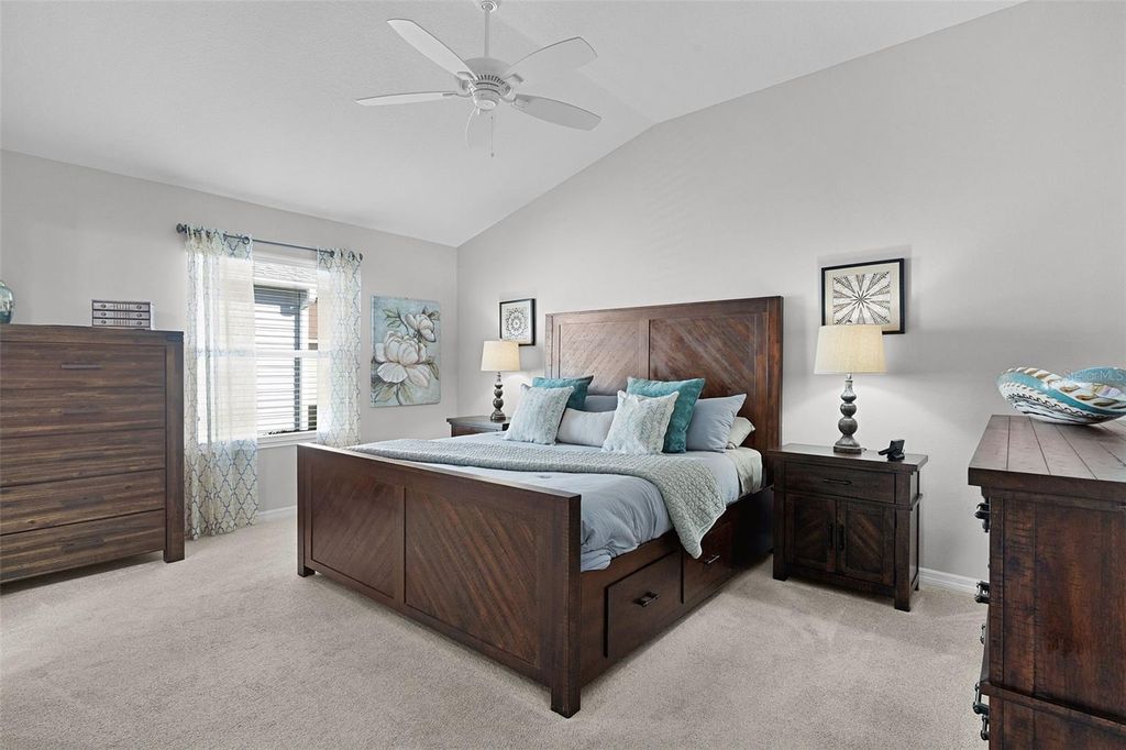 Image 20 of property listing at 5705 CRAFT COURT, The Villages, FL 32163