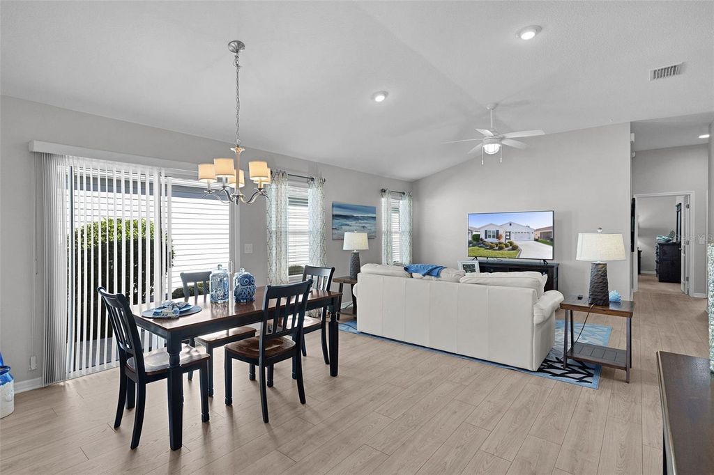 Image 6 of property listing at 5705 CRAFT COURT, The Villages, FL 32163