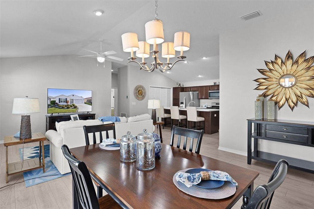 Image 7 of property listing at 5705 CRAFT COURT, The Villages, FL 32163