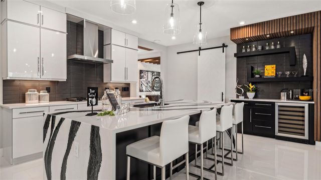 344 PORTOFINO LOOP, Lady Lake, FL 32159