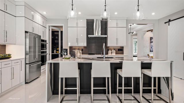 344 PORTOFINO LOOP, Lady Lake, FL 32159