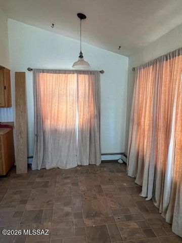 2505 W Arcadia Lane, Willcox, AZ 85643