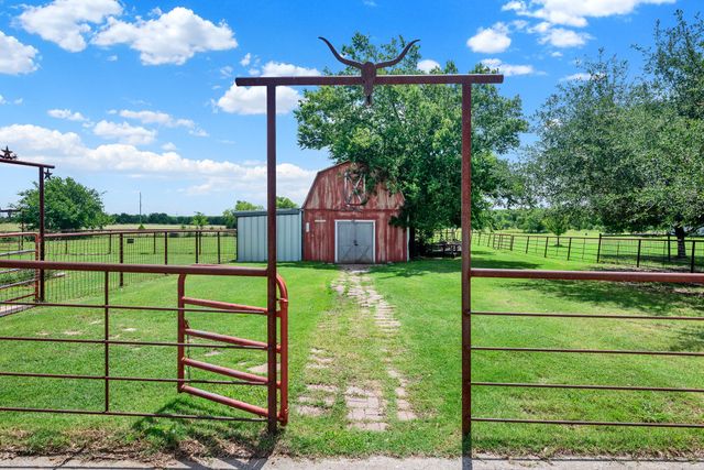 5745 S Fm 548, Royse City, TX 75189