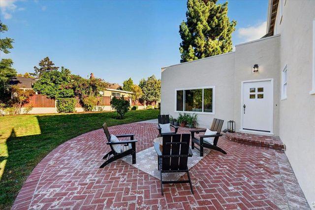398 Crest Drive, San Jose, CA 95127