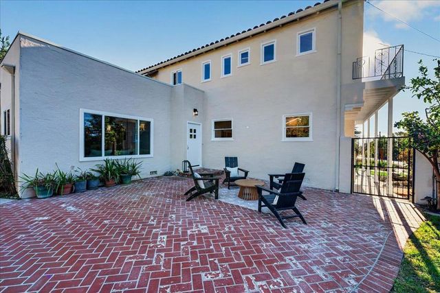 398 Crest Drive, San Jose, CA 95127