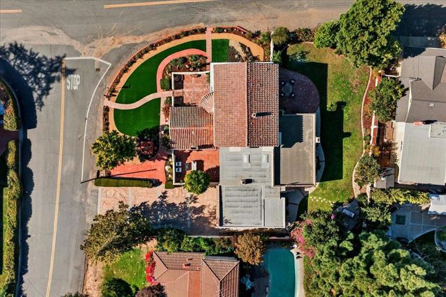 398 Crest Drive, San Jose, CA 95127