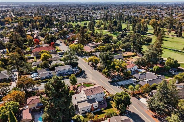 398 Crest Drive, San Jose, CA 95127