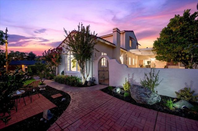 398 Crest Drive, San Jose, CA 95127
