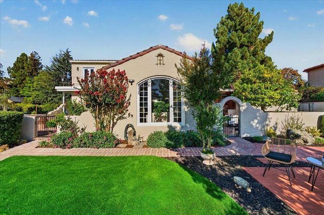 398 Crest Drive, San Jose, CA 95127