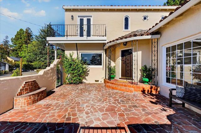 398 Crest Drive, San Jose, CA 95127