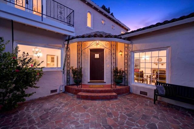 398 Crest Drive, San Jose, CA 95127