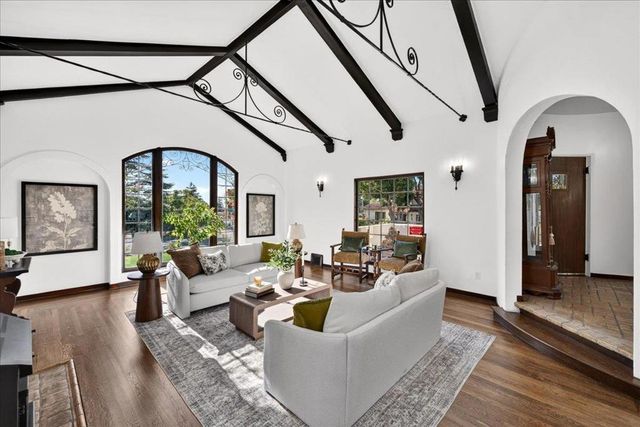 398 Crest Drive, San Jose, CA 95127