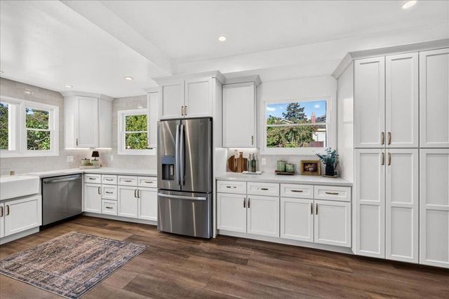 398 Crest Drive, San Jose, CA 95127