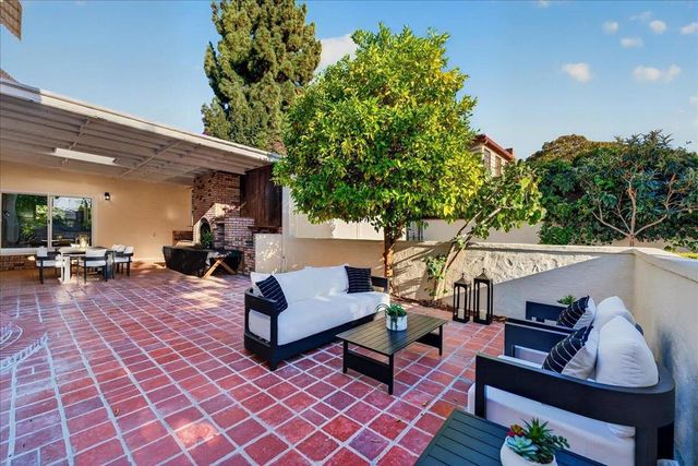 398 Crest Drive, San Jose, CA 95127