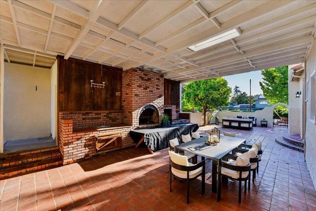 398 Crest Drive, San Jose, CA 95127