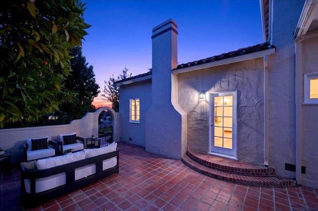 398 Crest Drive, San Jose, CA 95127