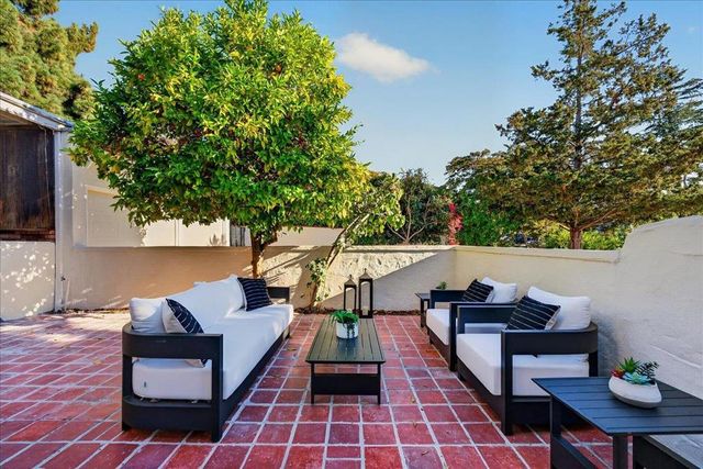 398 Crest Drive, San Jose, CA 95127