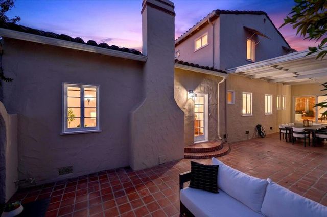 398 Crest Drive, San Jose, CA 95127