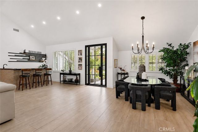 5953 Lubao Avenue, Woodland Hills, CA 91367
