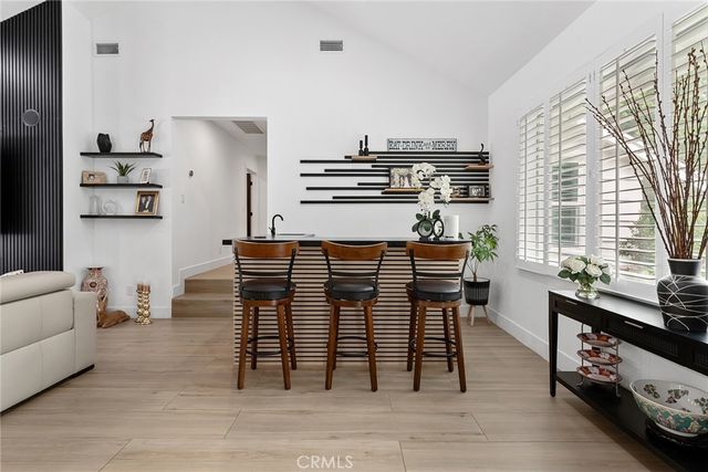 5953 Lubao Avenue, Woodland Hills, CA 91367