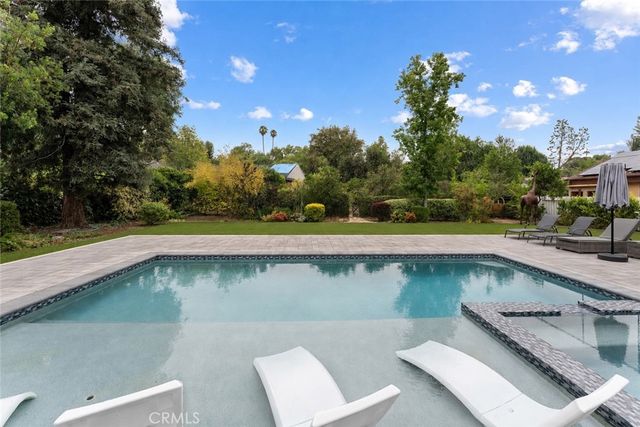 5953 Lubao Avenue, Woodland Hills, CA 91367