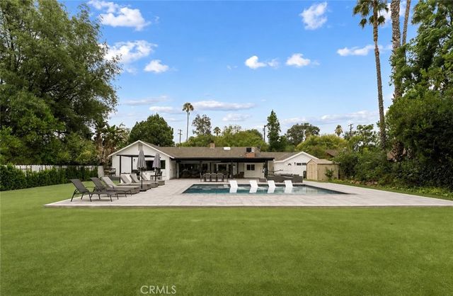 5953 Lubao Avenue, Woodland Hills, CA 91367