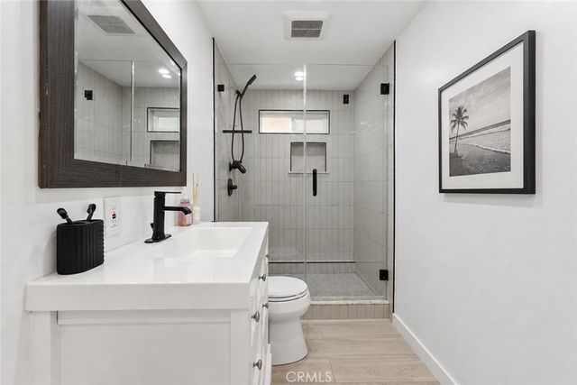 5953 Lubao Avenue, Woodland Hills, CA 91367