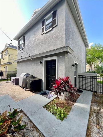 16112 LONEOAK VIEW DRIVE, Lithia, FL 33547