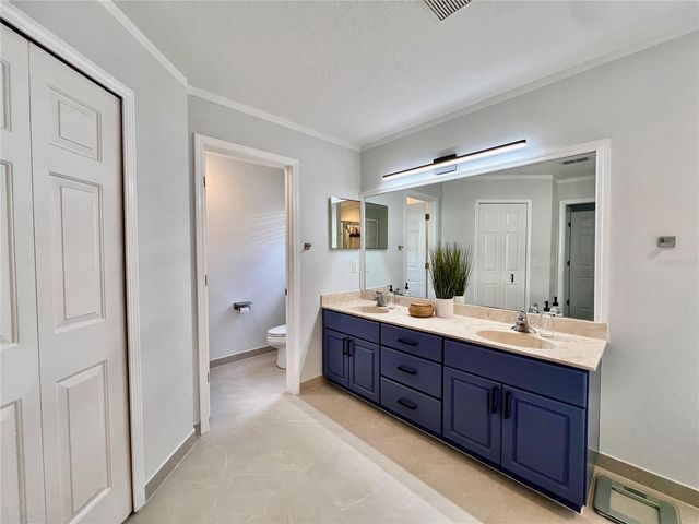 16112 LONEOAK VIEW DRIVE, Lithia, FL 33547