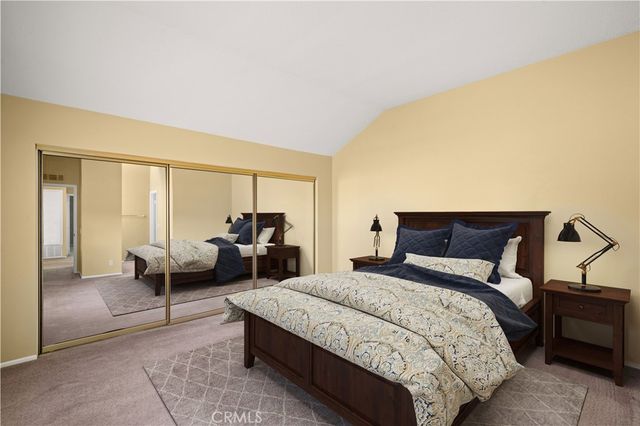 34 Oxford 36, Irvine, CA 92612