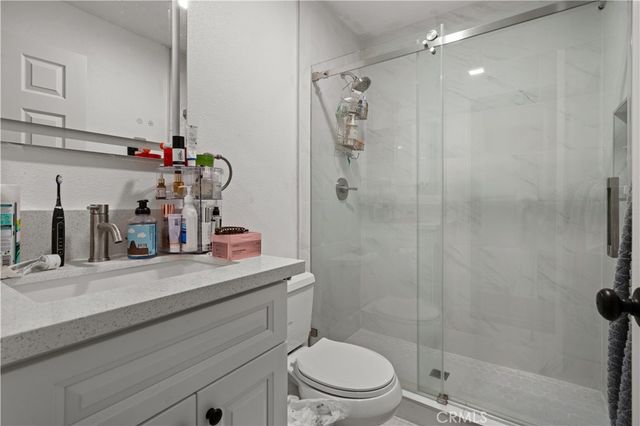 34 Oxford 36, Irvine, CA 92612