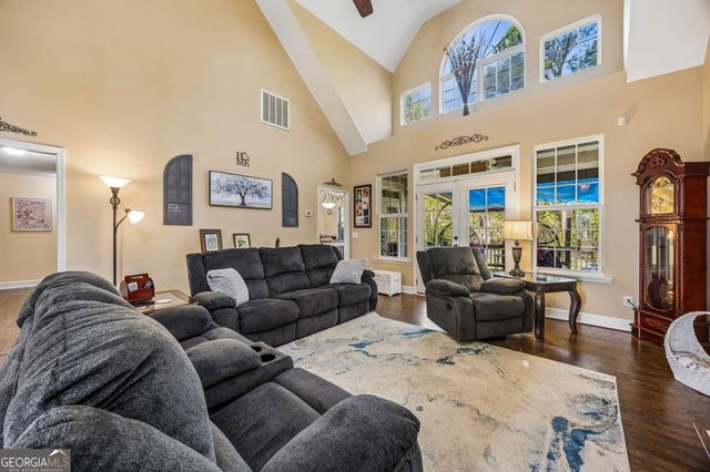 231 Edgewater Drive, St. Marys, GA 31558