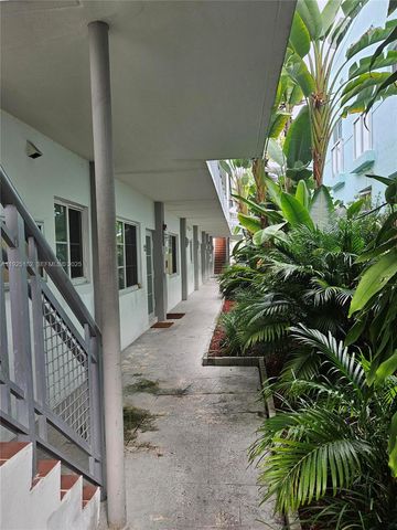 6905 Bay Dr 16, Miami Beach, FL 33141