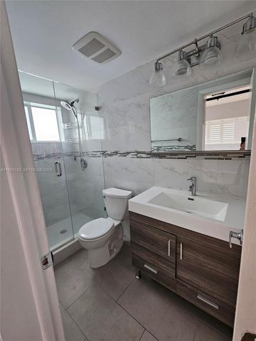 6905 Bay Dr 16, Miami Beach, FL 33141