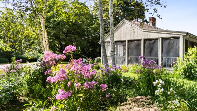 224 S Bennington Road, Bennington, NH 03442