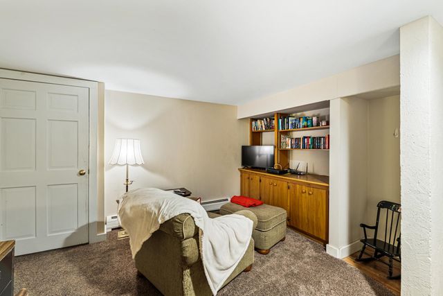 224 S Bennington Road, Bennington, NH 03442