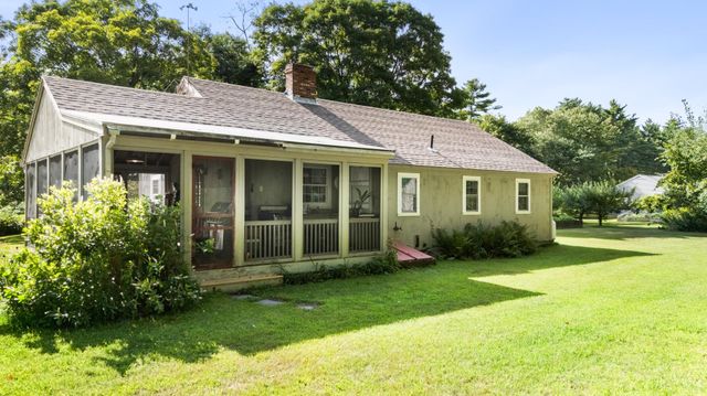 224 S Bennington Road, Bennington, NH 03442