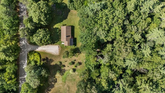 224 S Bennington Road, Bennington, NH 03442