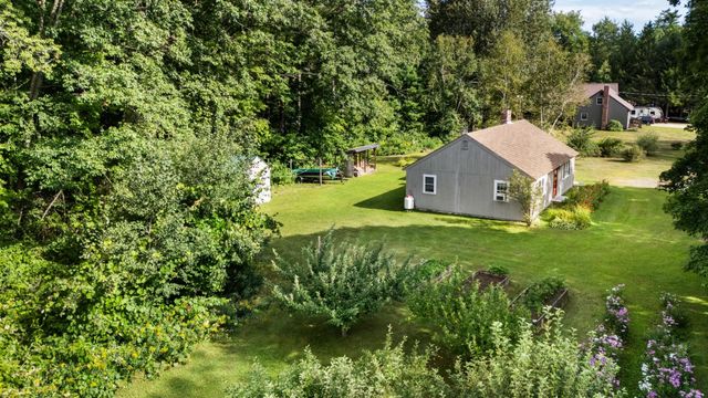 224 S Bennington Road, Bennington, NH 03442