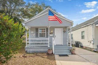 911 N Davis Hwy, Pensacola, FL 32501